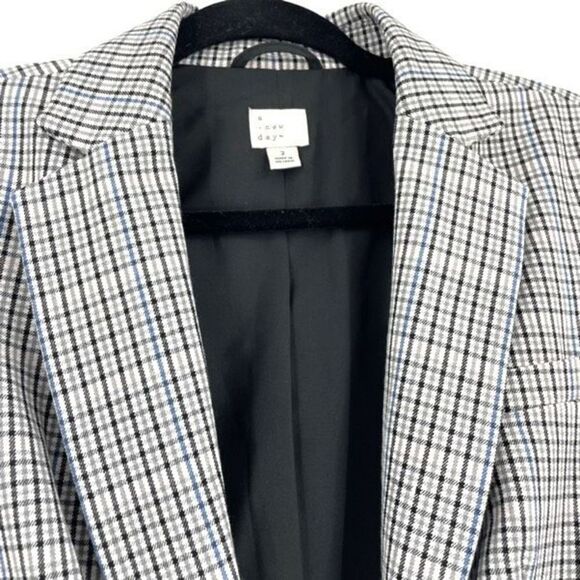 A New Day Womens Plaid One‎ Button Long Sleeve Lined Blazer Jacket Gray Size 2 - Picture 3 of 12